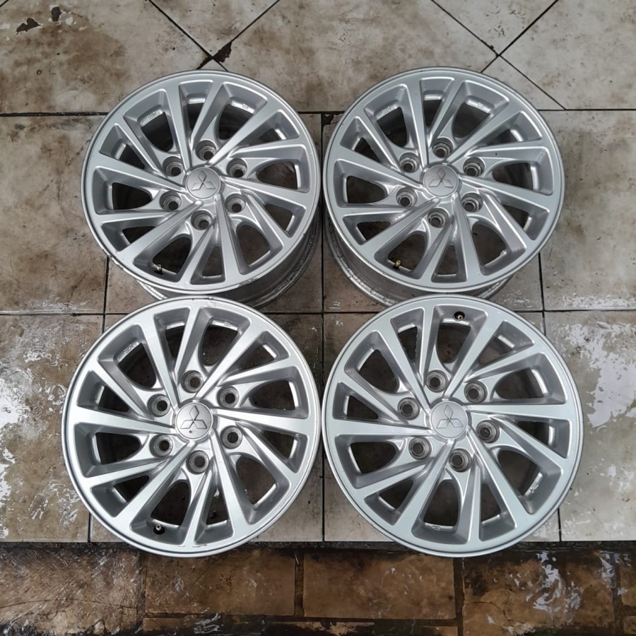 VELG MOBIL SECOND STANDAR PAJERO EXCED RING 16 PCD 6X139,7