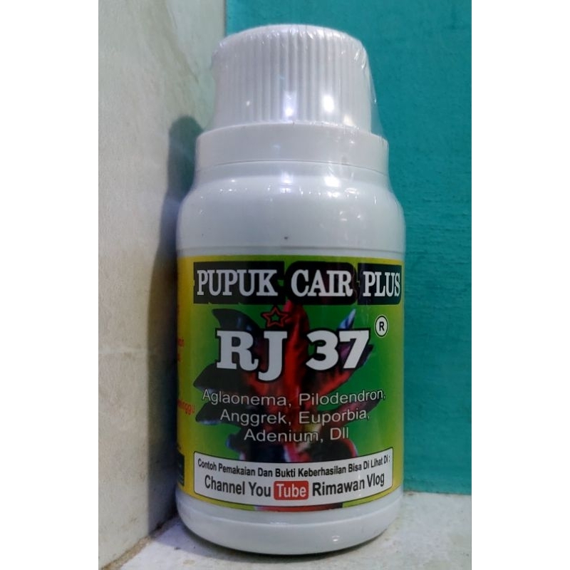 Pupuk Daun Cair PLUS (RJ 37)