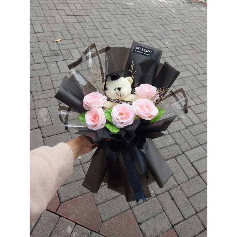 BUKET BONEKA WISUDA / BUKET BUNGA ARTIFICIAL / BUKET WISUDA