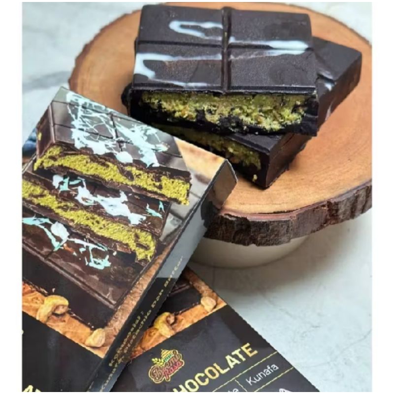 

Kunafa Chocolate Kuningan-Coklat Dubai Kunafa Phistachio