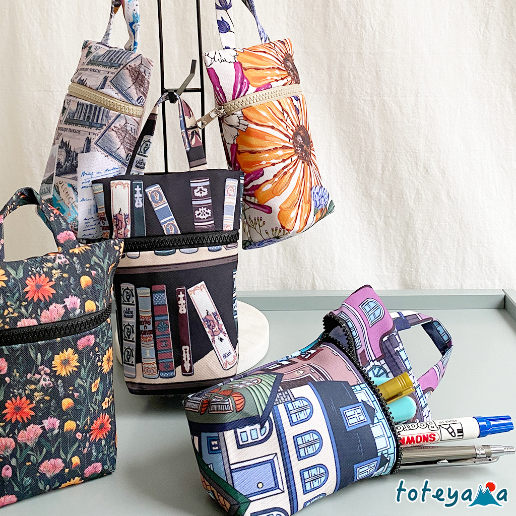 

Toteyama - Dompet Pensil / Tas Makeup