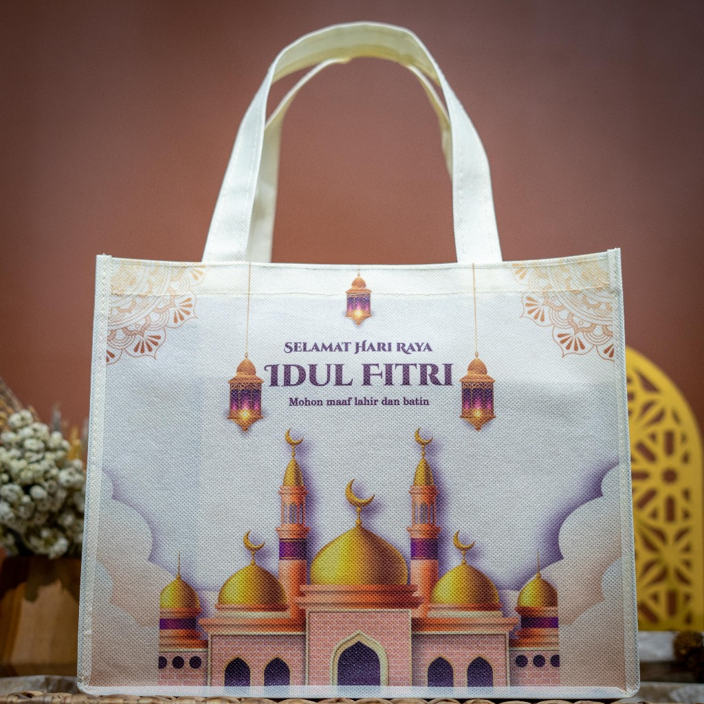 

Tas Bingkisan Lebaran Tas Parcel Hari Raya Idul Fitri, Ukuran Sedang T25 P30 Bahan Premium Siap Kirim