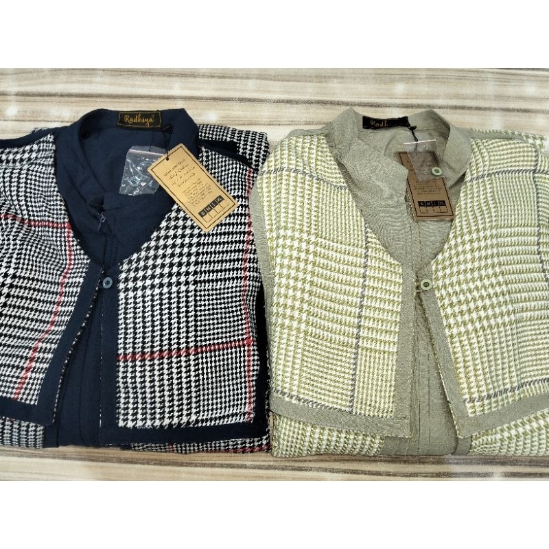 Gamis Radhiya semi outer motif kotak-kotak