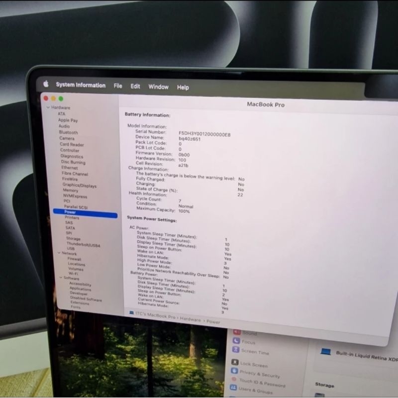MacBook Pro 16-inch|Apple M3 Max Chip Cpu 14 core | GPU 30 core | 36GB | SSD 1TB garansi Resmi aktif