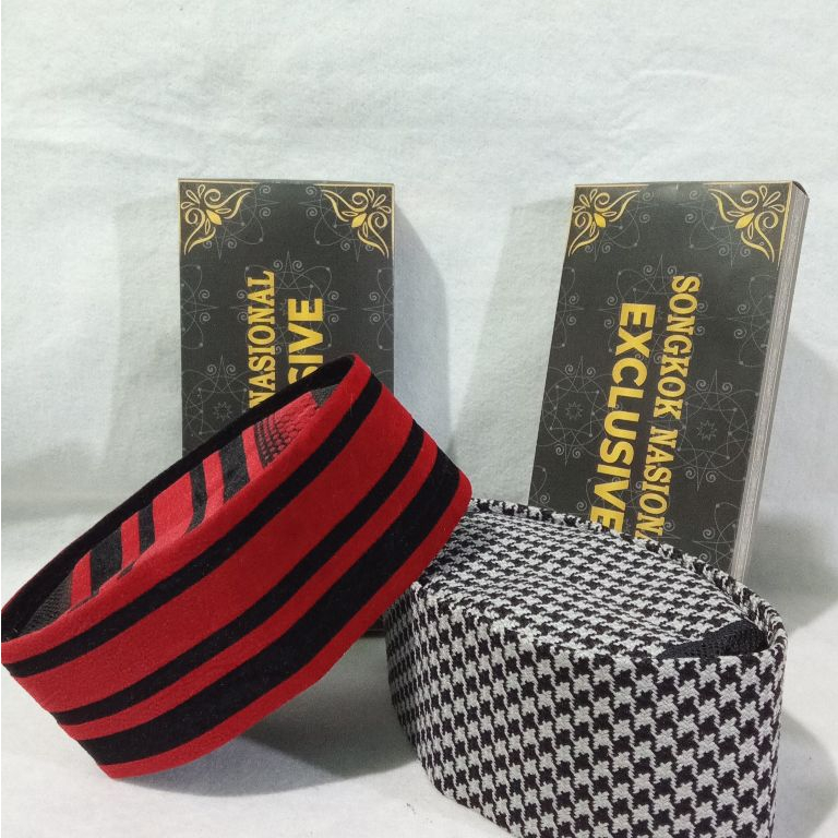 Songkok/Kopiah/Peci putih/merah ac