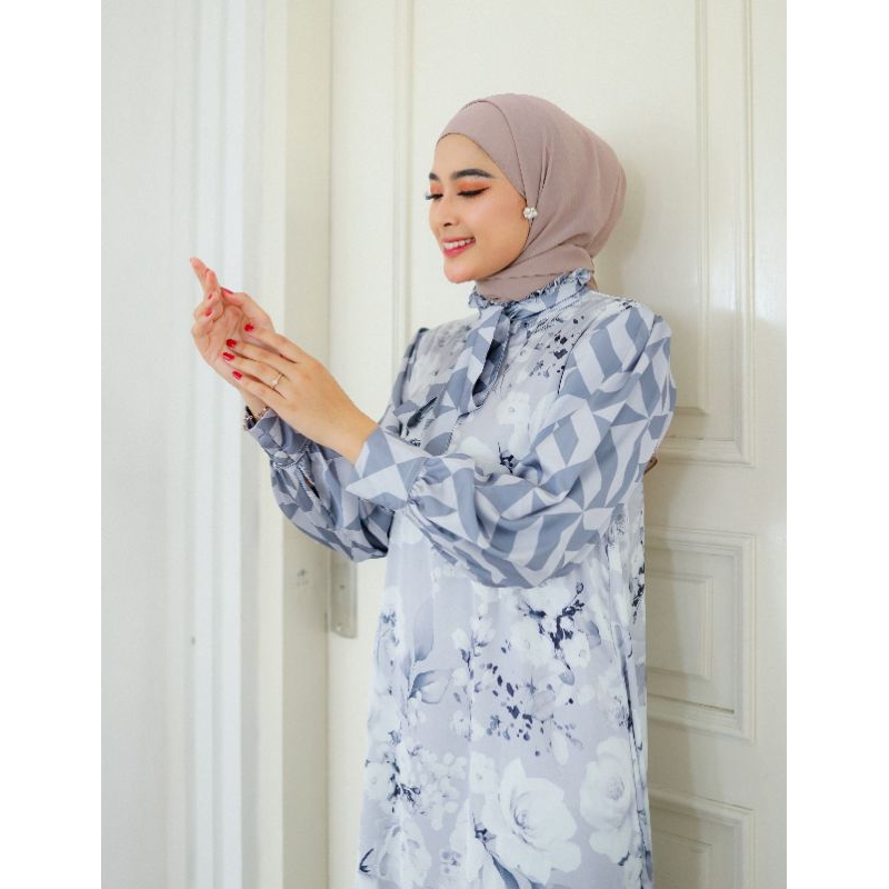 Amara Dress "Grey" Armani Silk Premium