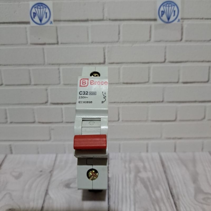 Mcb Broco 1P 32A / Mcb 32A Broco