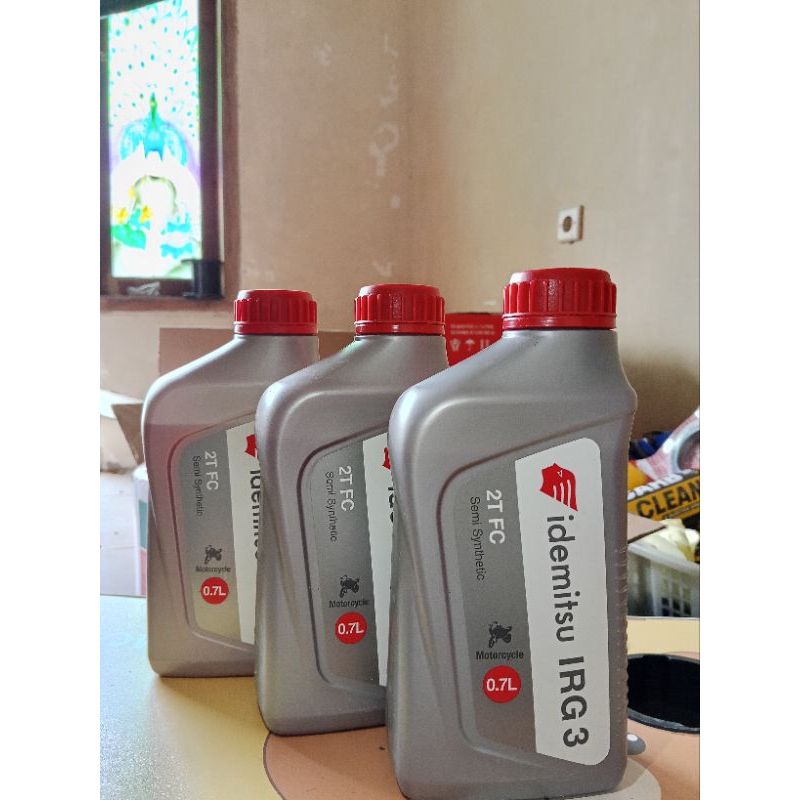 Oli Samping IDEMITSU 2T FC 700ML ORIGINAL Resmi IDEMITSU 100% ASLI