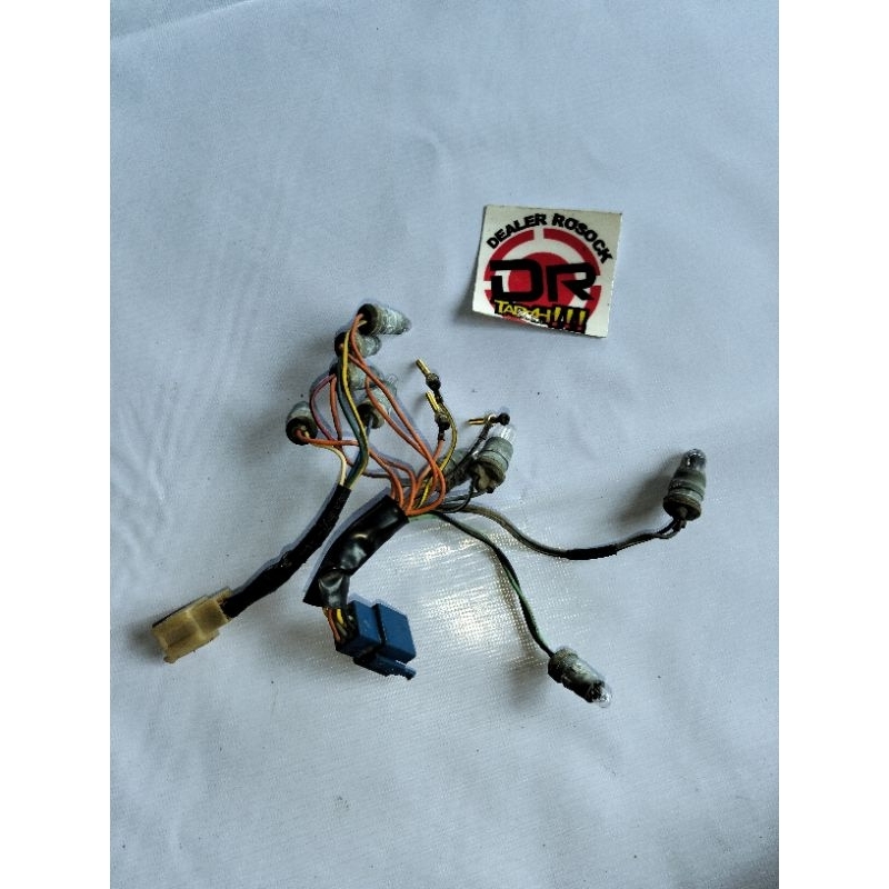 KABEL SOCKET LAMPU SPEDOMETER SPIDOMETER SMASH TITAN-SOGHUN 125 FL ORIGINAL SECOND