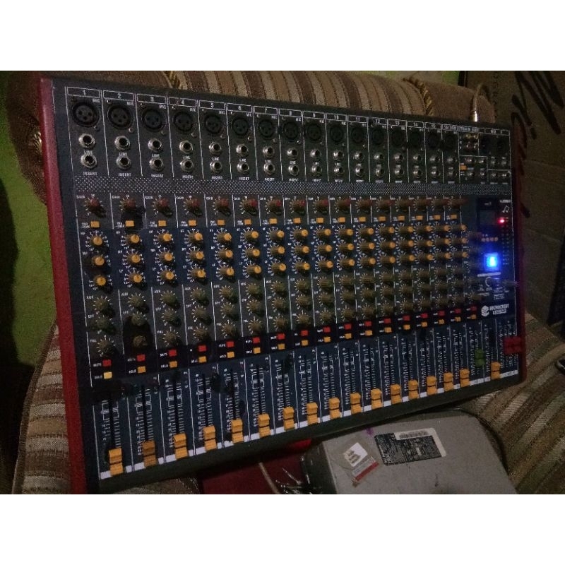 mixer soundcrest original 16 dsp bekas masih normal