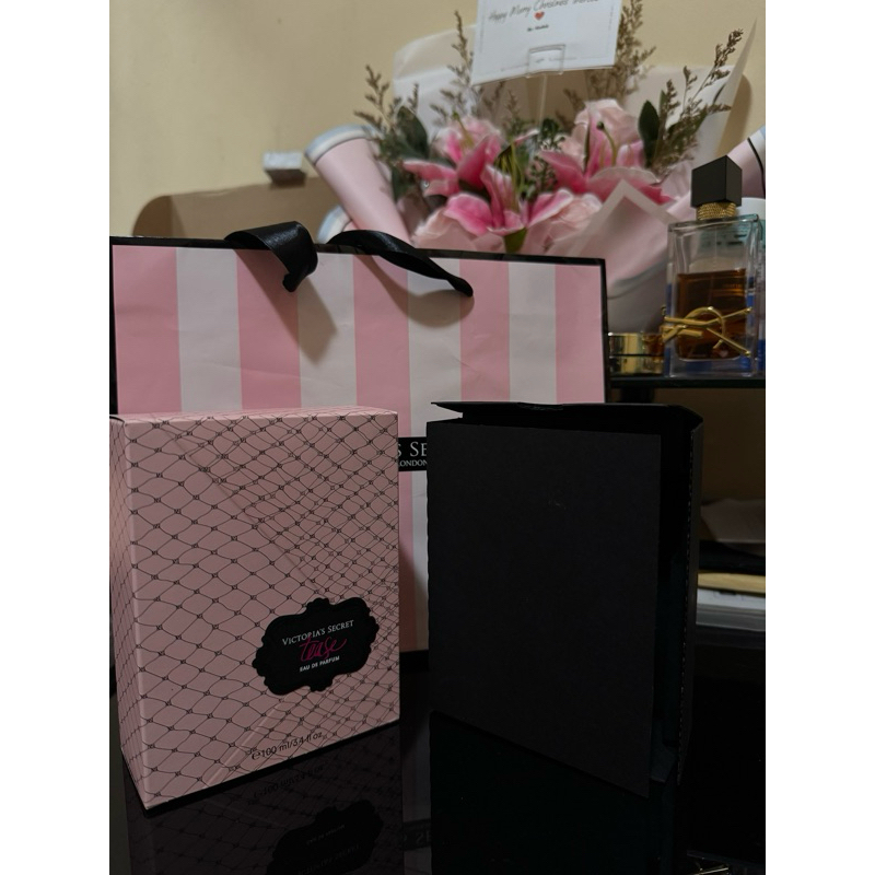 

BOX PARFUM TEASE VICTORIA SECRET - ORI