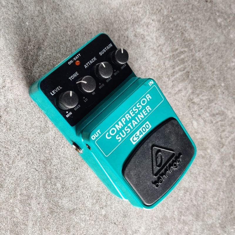 Efek Gitar BEHRINGER COMPRESSOR SUSTAINER CS400
