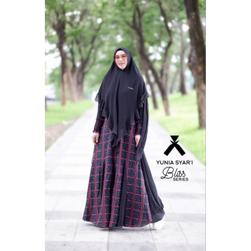 SALE 50% MADRID BANK By YUNIA SYARI