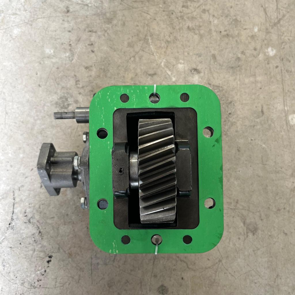 PTO Isuzu NMR 71 [MYY5T] - South East Industrial