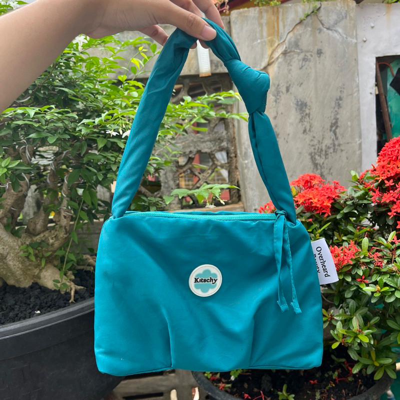 KITSCHY X OVERHEARD BEAUTY CITY BAG in jade [PRELOVED]