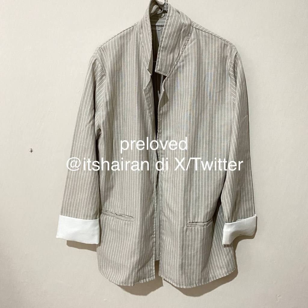 BLAZER GARIS PRELOVED