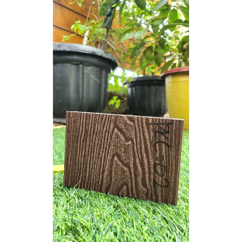 WPC Decking Lubang Bulat Serat Kayu