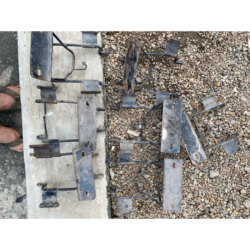 PANGKON LAMPU MEGAPRO PRIMUS MEGAPRO ORI COPOTAN BREKET MP