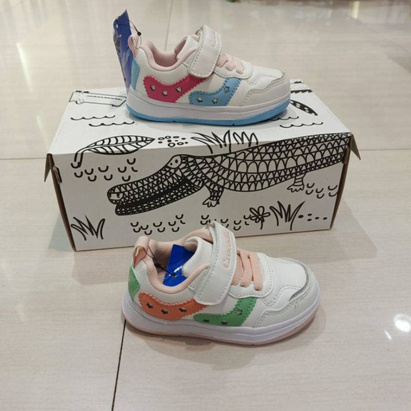 Sneakers anak Crocodile kids shoes