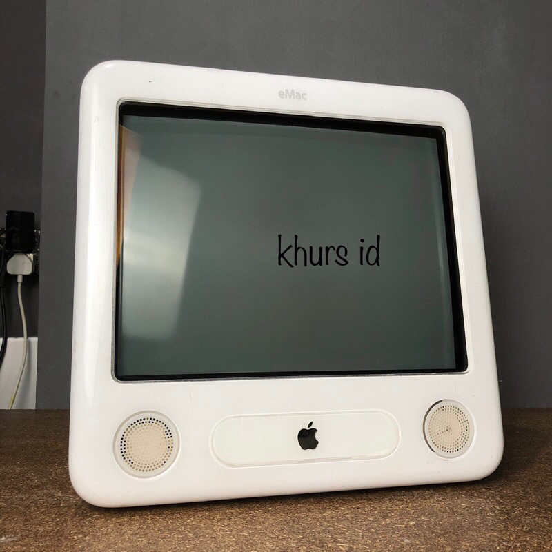 

emac g4 white powerpc 2000-2005 apple collection