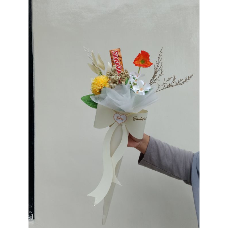 

buket valentine murah coklat silverqueen ready