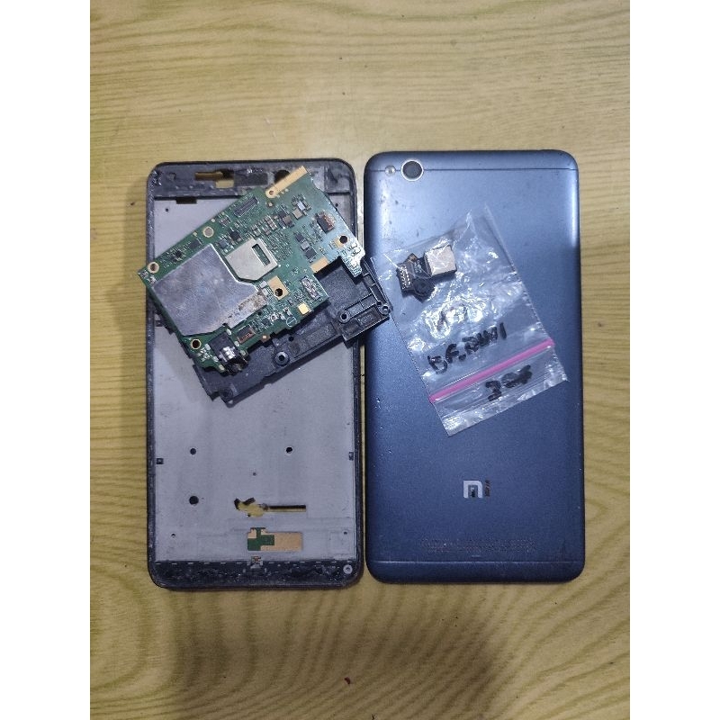 Mesin Redmi 4A minus Lcd dan batre