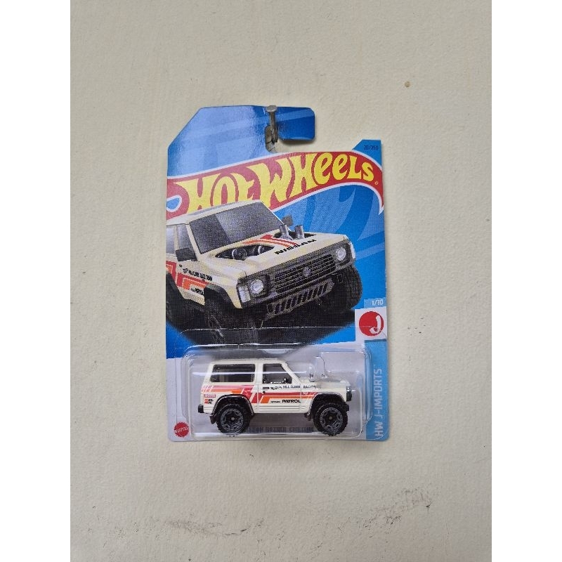 Hotwheels Nissan Patrol Custom