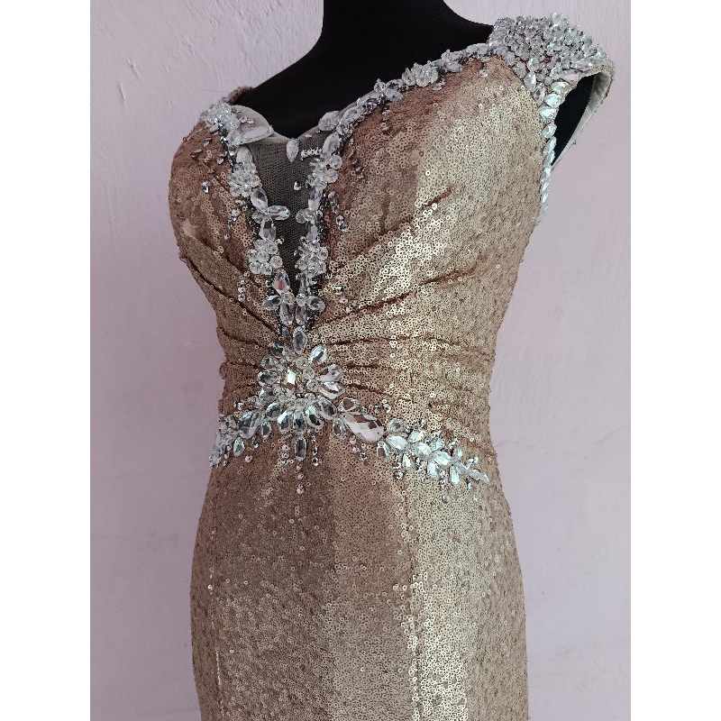 Gaun Pesta Model Duyung Berlengan Pendek Kain Sequin / Seribu Payet