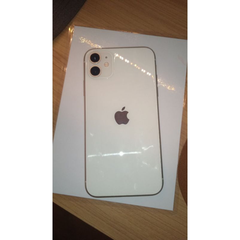 Apple Putih IP IPHONE 11 128 GB