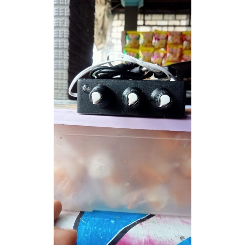 Amplifier mini power ampli 5 volt 3 chanel speaker free kabel Aux