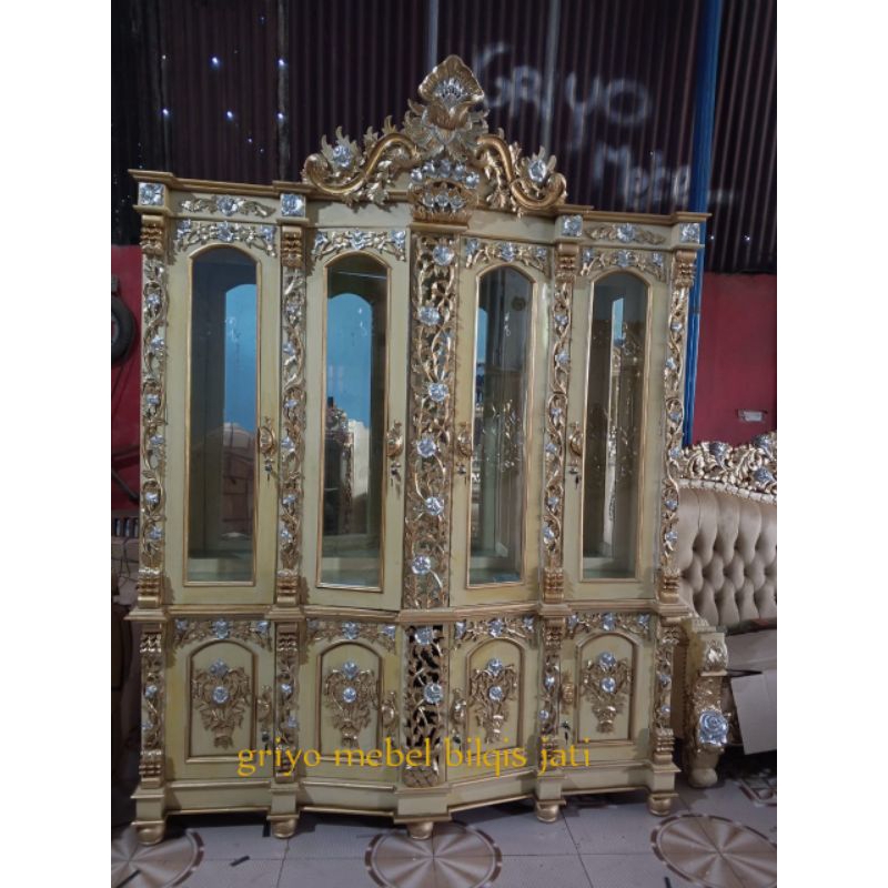 lemari hias pajangan jati Sima cat tempel Prada