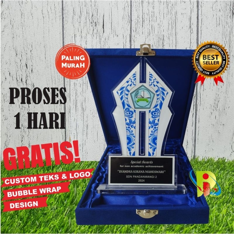 Plakat | Plakat akrilik | Plakat akrilik custom | Plakat akrilik wisuda | Plakat akrilik kkn | Plaka