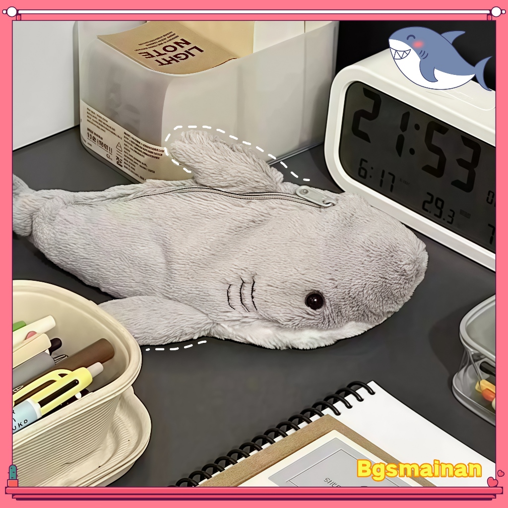 

[ COD ] Tas Pensil Boneka Mewah Shark Pencil Case Lucu Tempat Pensil Multifungsi Cartoon Large Capacity Storage Bag Animal Pe