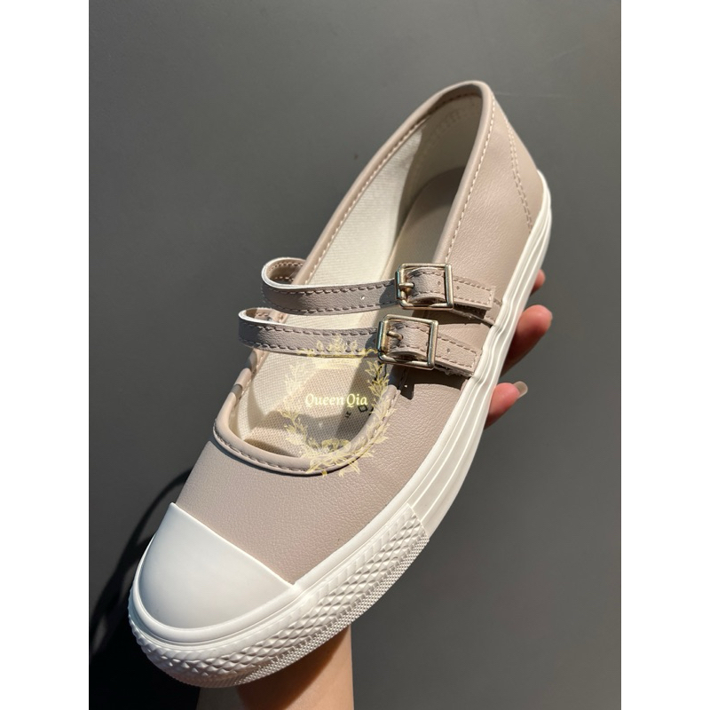 Sepatu Converse Slip OnDainty Mary Jane - Beige