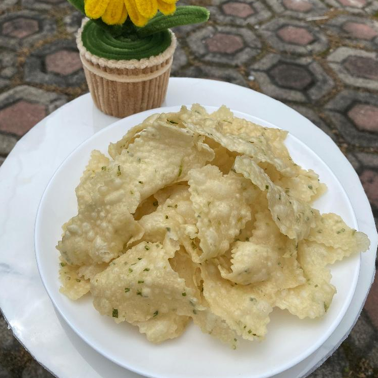 

Keripik Bawang Original 250 Gram