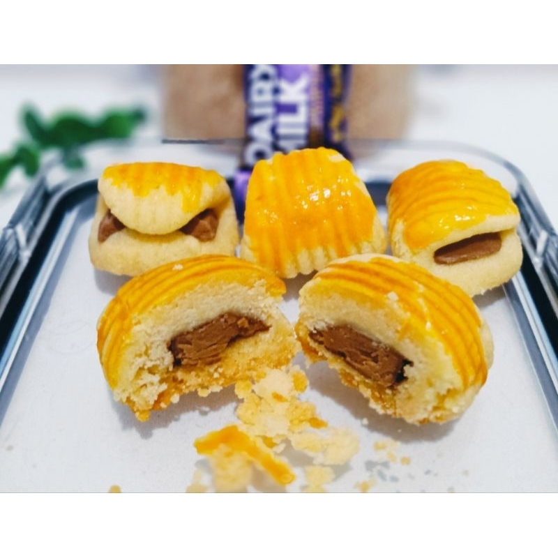 

Cadbury Roll Tart Premium Butter Cookies