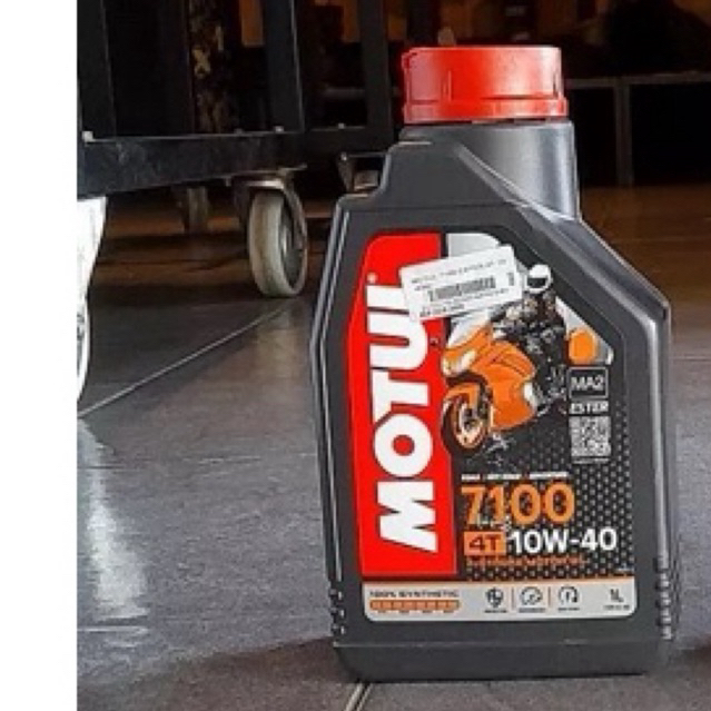 Oli Motul 7100 10w/40