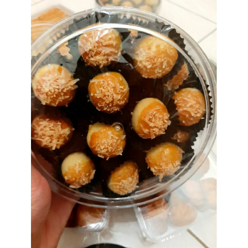 

Nastar Keju