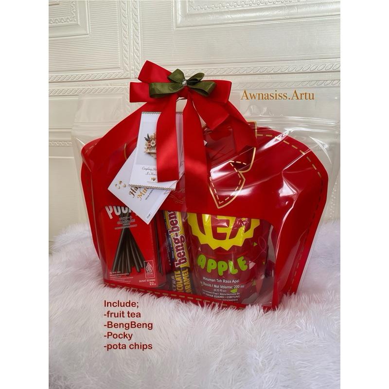 

Awnasiss.Parcel Hampers Snack Lebaran idul fitri red kemasan ziplock Aesthetic Murah