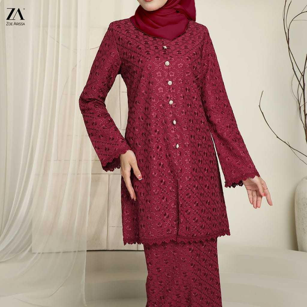 ZOE ARISSA Zuraida Kebaya Kebarung Kurung Premium Lace Raya 2025 Sulam Embroidered