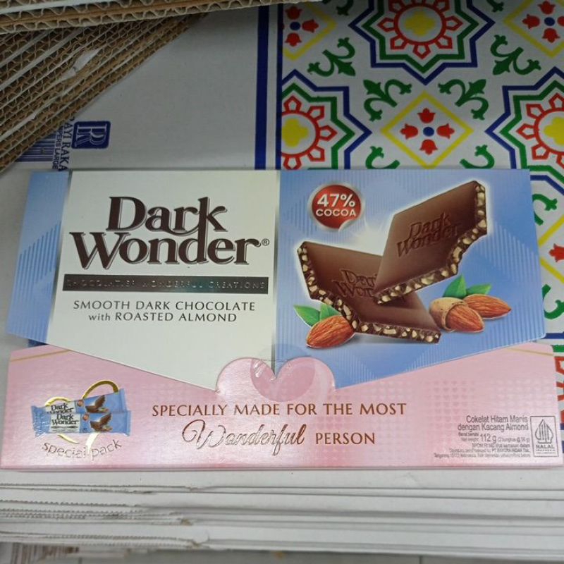 

COKLAT VALENTINE DARK WONDER 112 GR