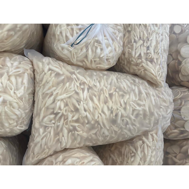 

1 bal kerupuk buncis rasa ikan berat 8kg palembang