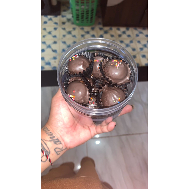 

kue kering monde coklat endul