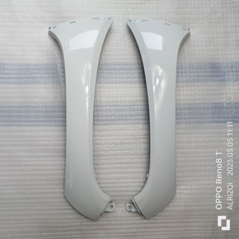 Cover Paketan Sayap Depan + Dek List Bawah Honda Scoopy 2018-2020 Putih WIN