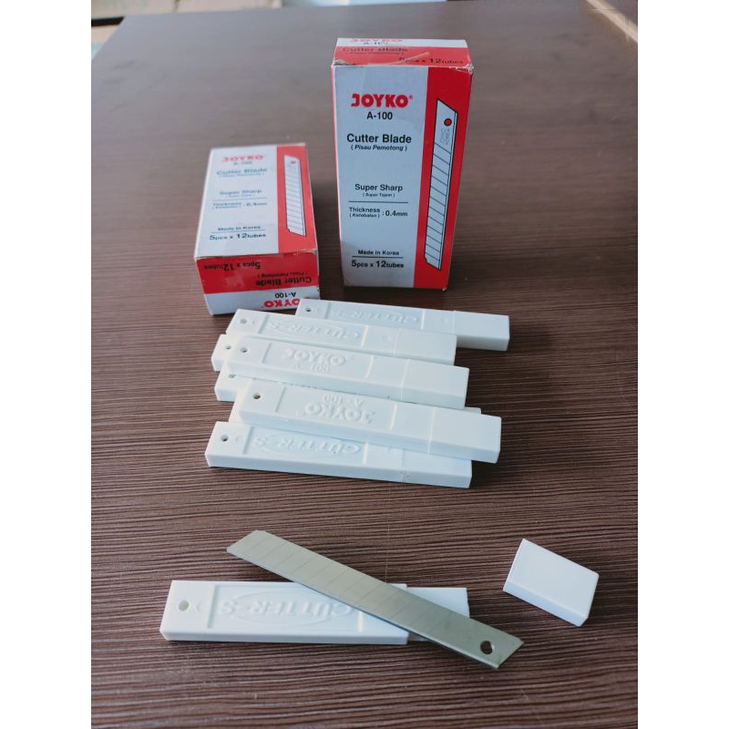 

Mata Pisau Cutter / Mata Cutter Kecil Isi 5 Pcs
