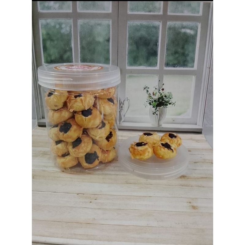 

Thumbprint choco cookies