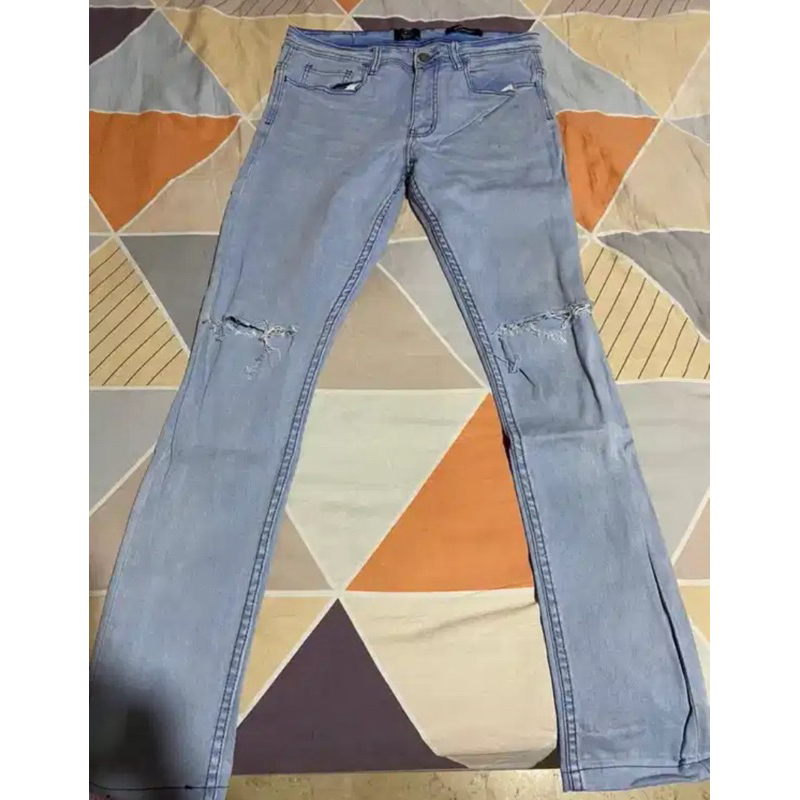 Jeans Pria Biru Slimmfit size 30 Cotton On Bekas/Scond