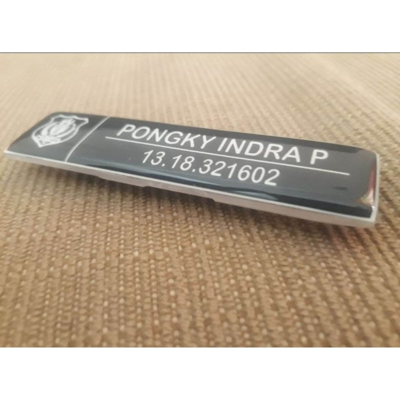 

nama dada/nametag akrilik magnet