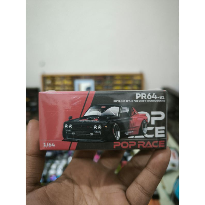 Pop Race Nissan Skyline GTR V8 Drift Hakosuka Advan