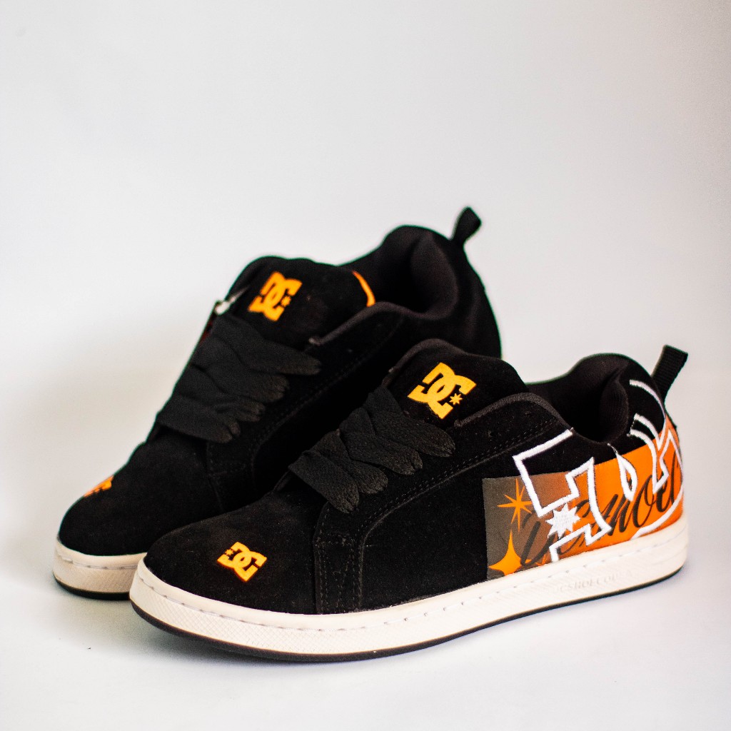 Sepatu Sneakers Skate Dc Shoes Court Graffik Classic BNIB 100% Grade Original Sepatu Pria Wanita